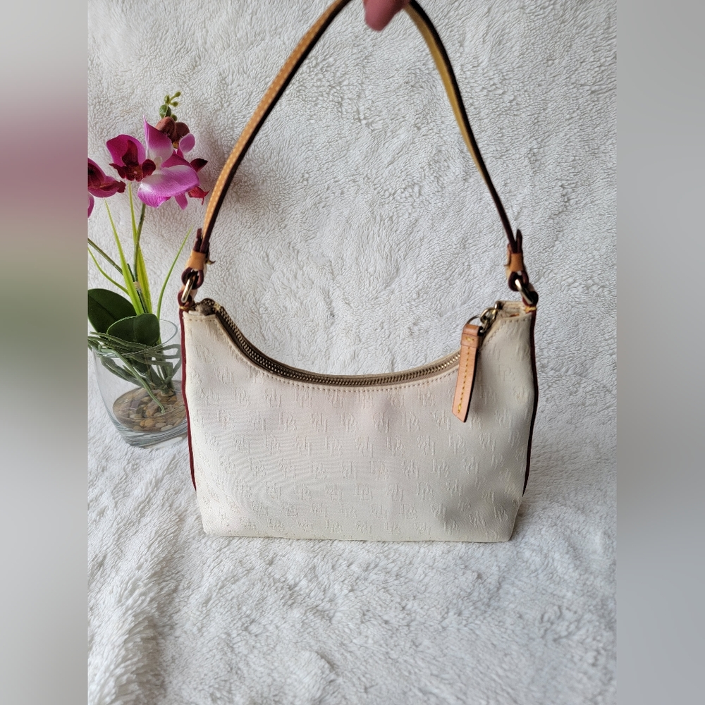 Dooney & Bourke Vintage Canvas Leather Signature Shoulder Bag Y2K Purse Small